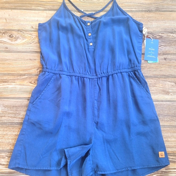 Tentree Romper - Picture 1 of 4